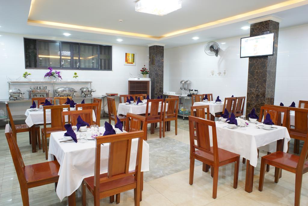 La Maison Danang Beach Hotel Exterior photo