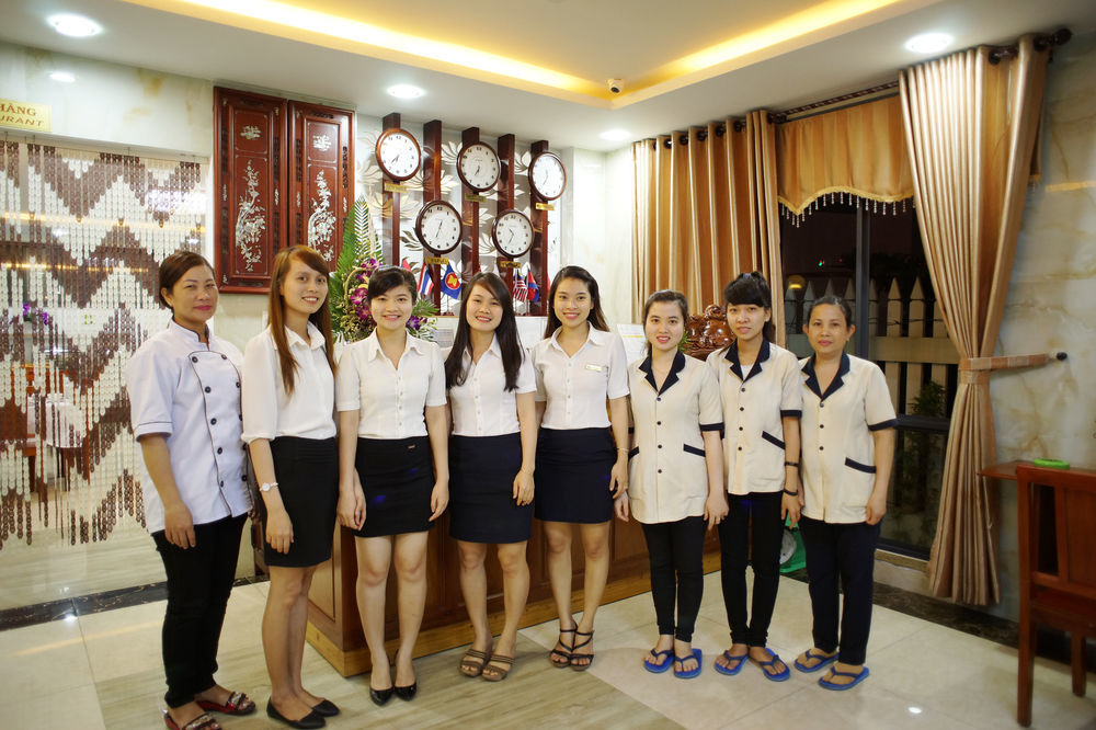 La Maison Danang Beach Hotel Exterior photo